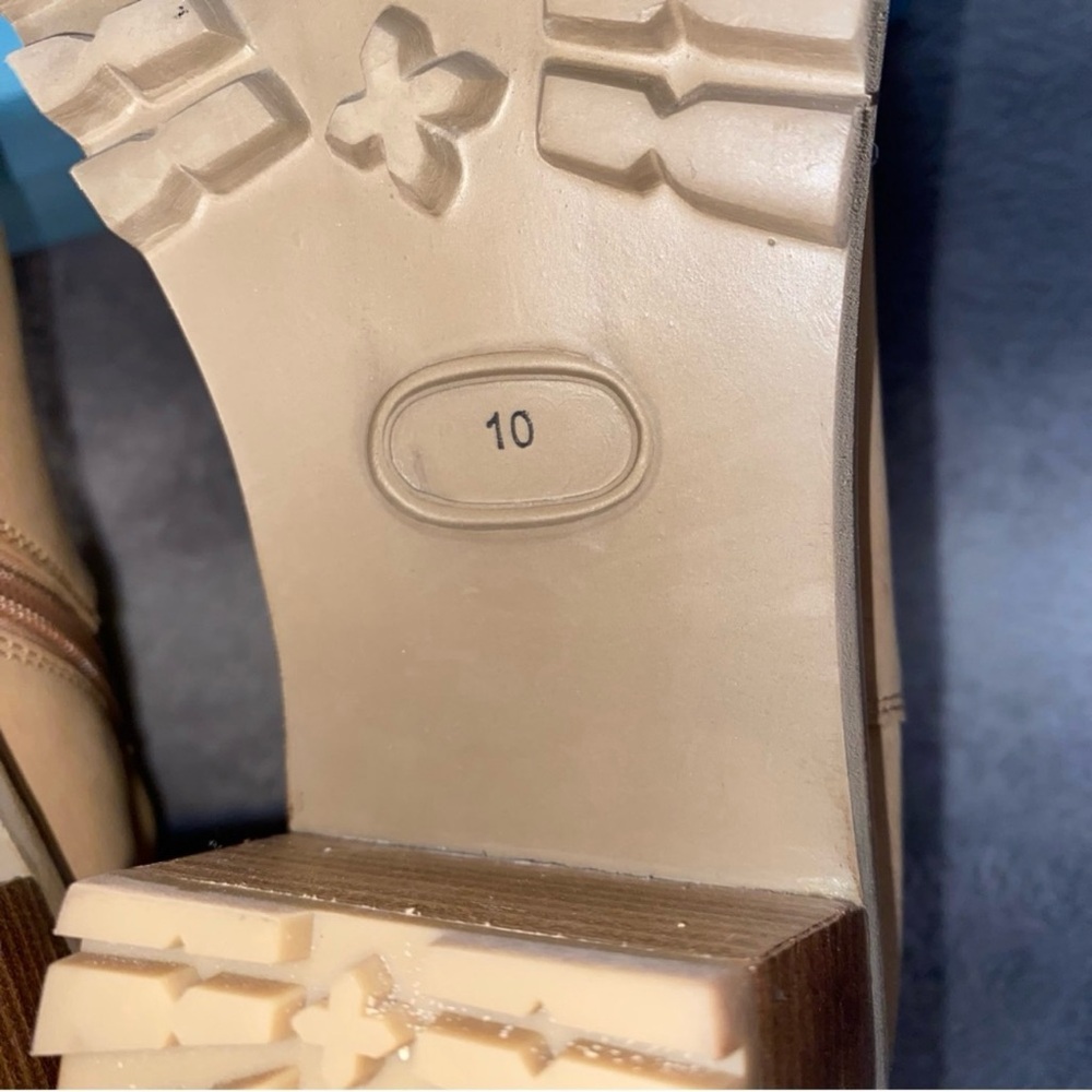 Seychelles Tan Leather Buckle Ankle Booties Women’s Size 10 New in Box - Picture 12 of 14